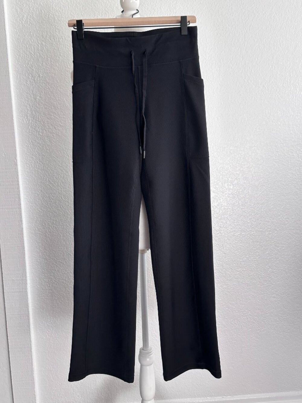 32° Cool Black Ribbed Wide Leg Pants Size Small Stretch Lounge Athleisure Pocket - Picture 2 of 9